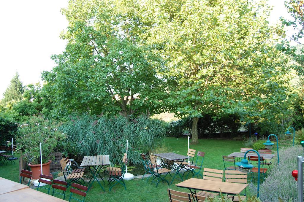 Landgasthof Jaegerstuebchen Neustadt an der Weinstrasse Exterior photo
